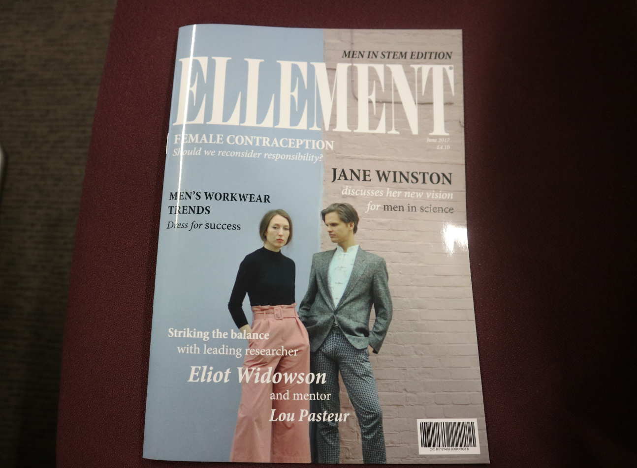 A magazine with the title 'Ellement'