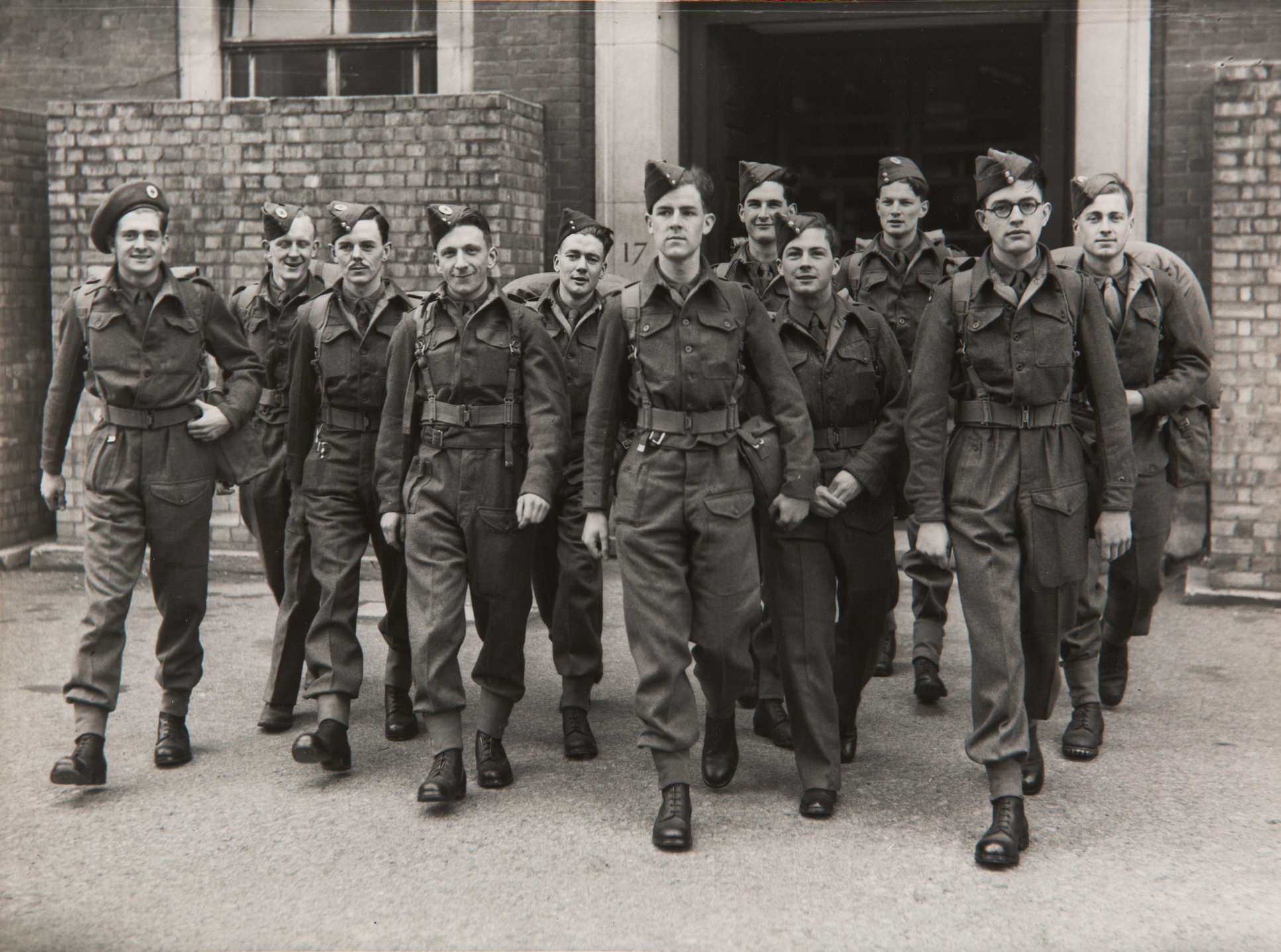 The party of medical students leaving for the liberated Bergen-Belsen Concentration Camp in Germany, 20 April 1945 (Image: Chelsea and Westminster Hospital)