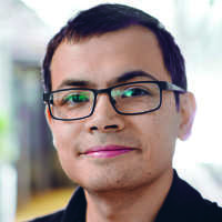 Dr Demis Hassabis