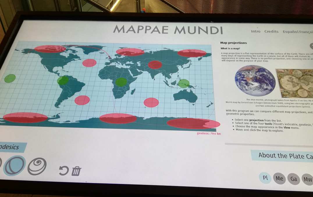 Screen showing a Plate Carrée projection map