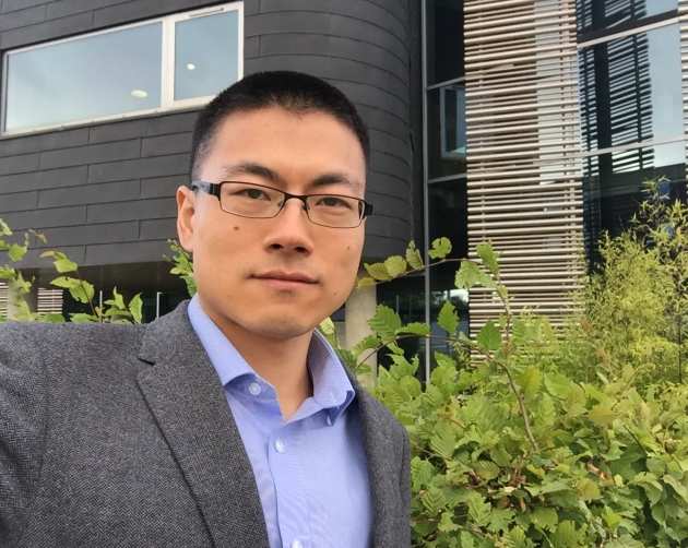 Dr Song