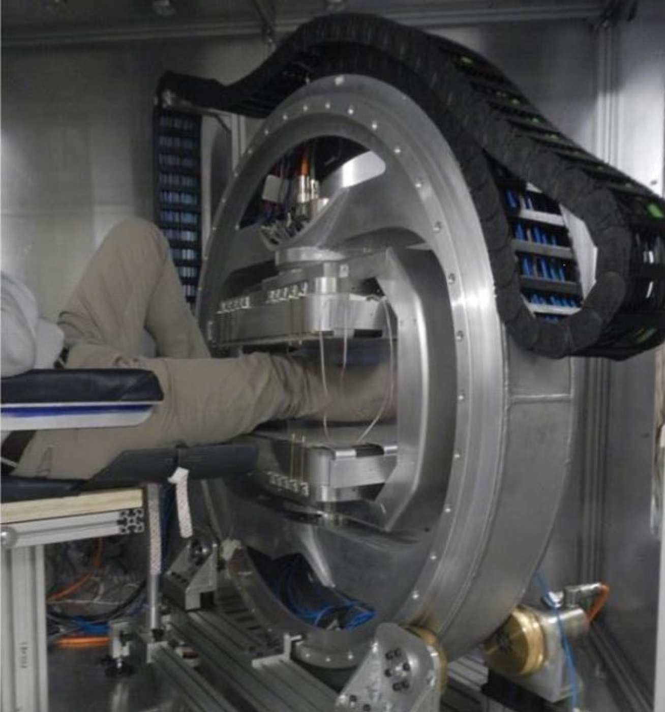 A prototype ‘mini’ MRI scanner, developed by Imperial College London, that could be used for diagnosing knee injuries