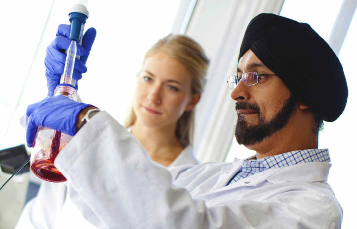 Professor Waljit Dhillo in the laboratory