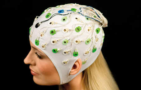 MRI-compatible EEG system
