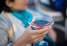 Brain’s sense of pleasure and reward “blunted” in alcohol addiction