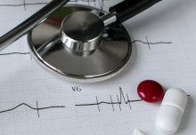 Death rates from heart disease and stroke could be significantly lowered by prescribing statins with blood pressure-lowering drugs, a study has found.