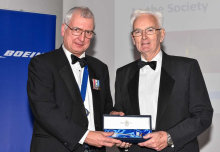 Aeronautics academic wins outstanding service award