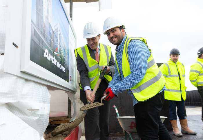 Shervin Sabeghi, Imperial College Union’s Deputy President (Welfare), and Muir Sanderson, the College’s Chief Financial Officer at the topping out ceremony