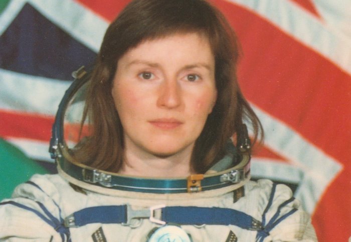 Helen Sharman's official astronaut portrait