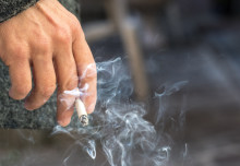 New findings suggest smoking increases social isolation and ...