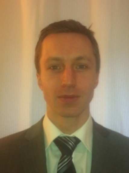 Dr Tom Lanyon-Hogg
