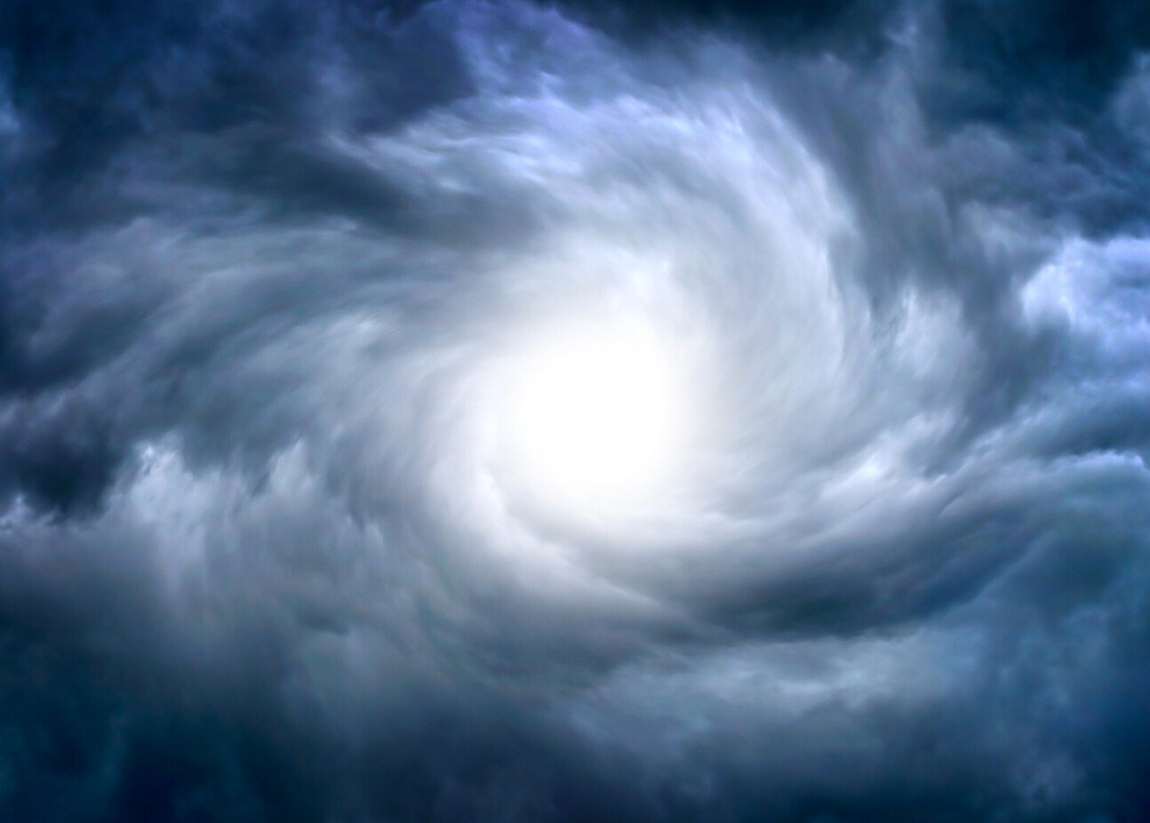 An image that depicts cloud turbulance