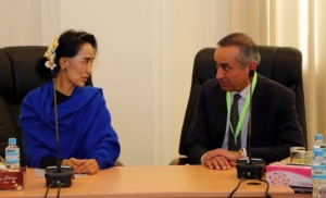 Aung San Suu Kyi and Lord Darzi
