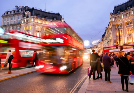 London's busy Oxford Street