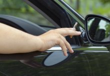 Health professionals urge MPs to ban smoking in cars with children
