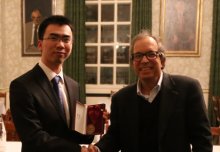 Xinyan Huang wins Qatar Petroleum Award for research on Clean Fossil Fuels