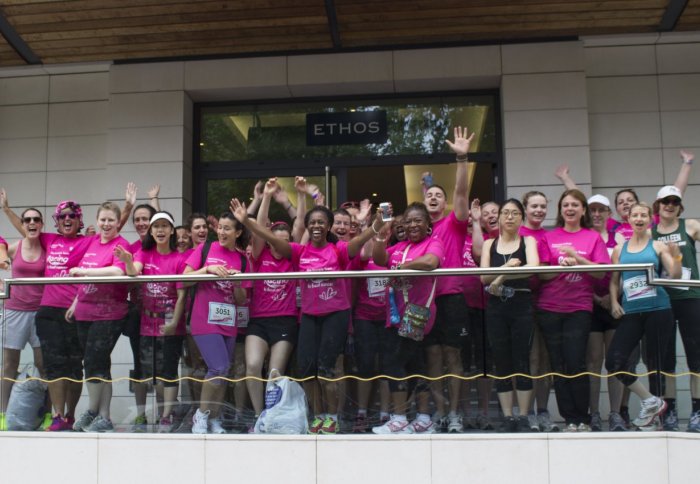 Ladies Racing for Race for Life