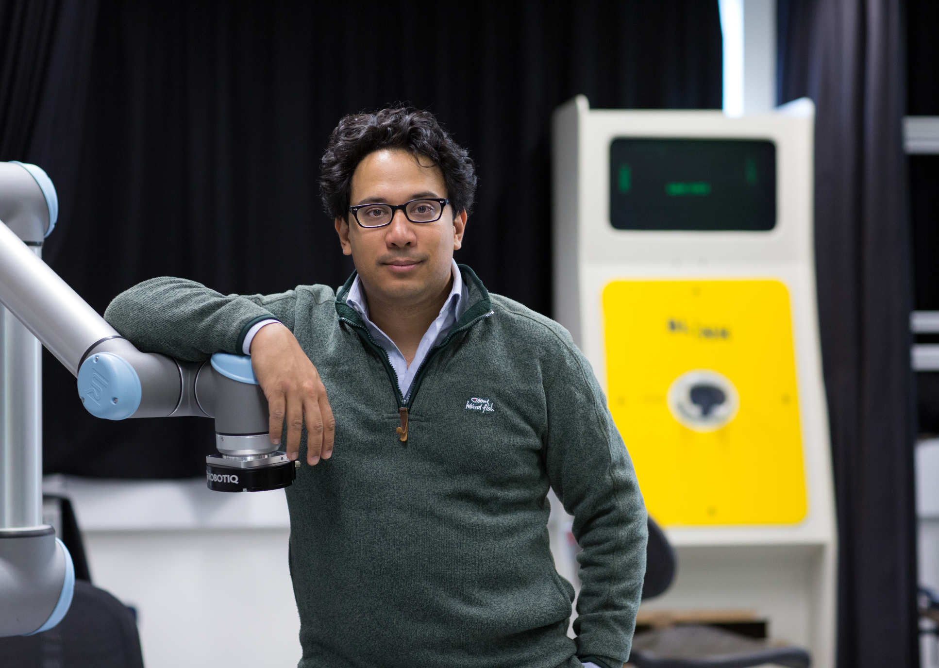 Aldo Faisal in laboratory