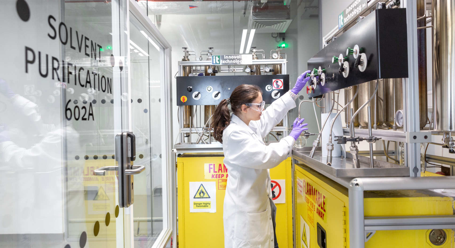 MSRH researcher in her lab