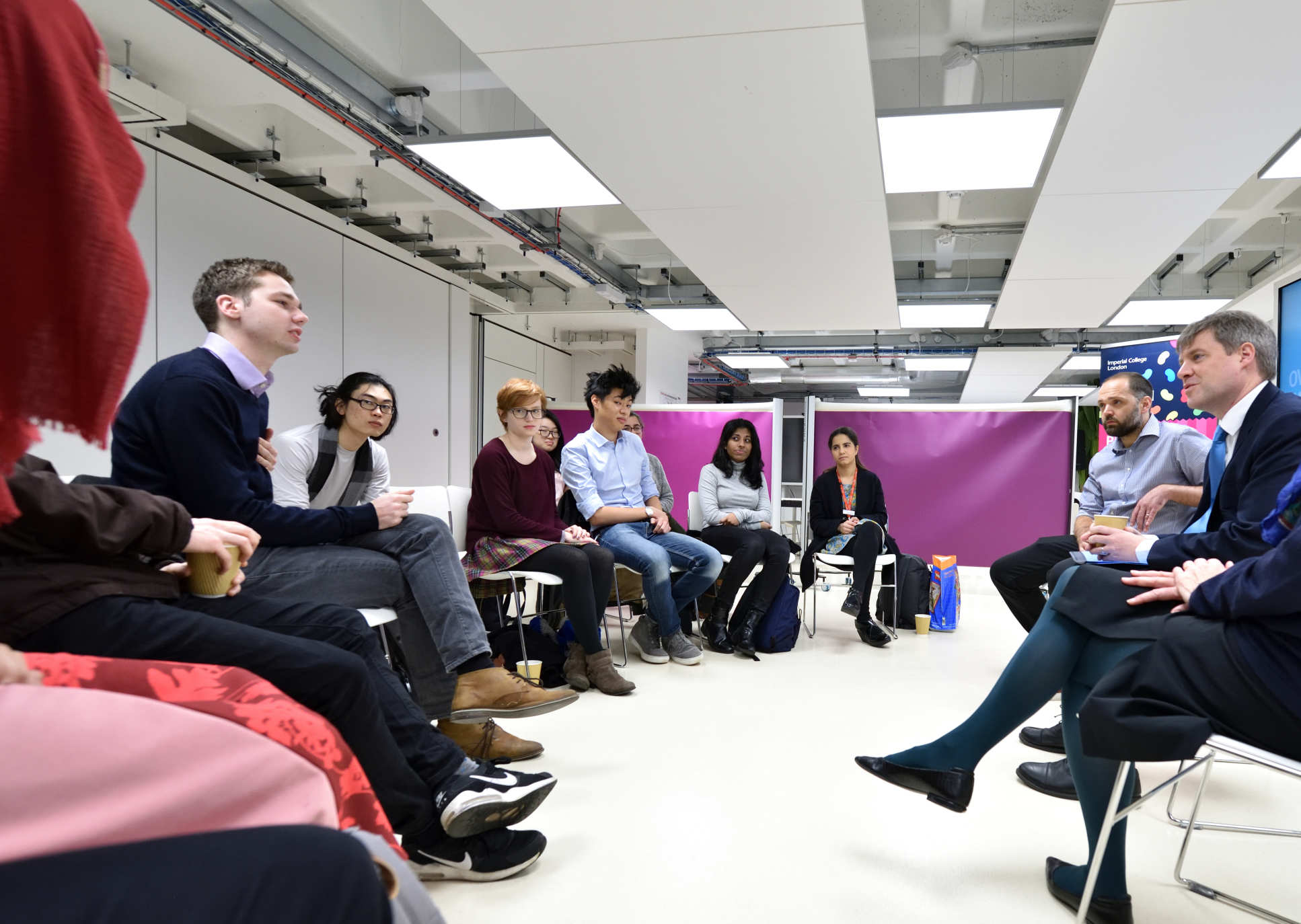 Chris Skidmore chats to students in the Enterprise Lab