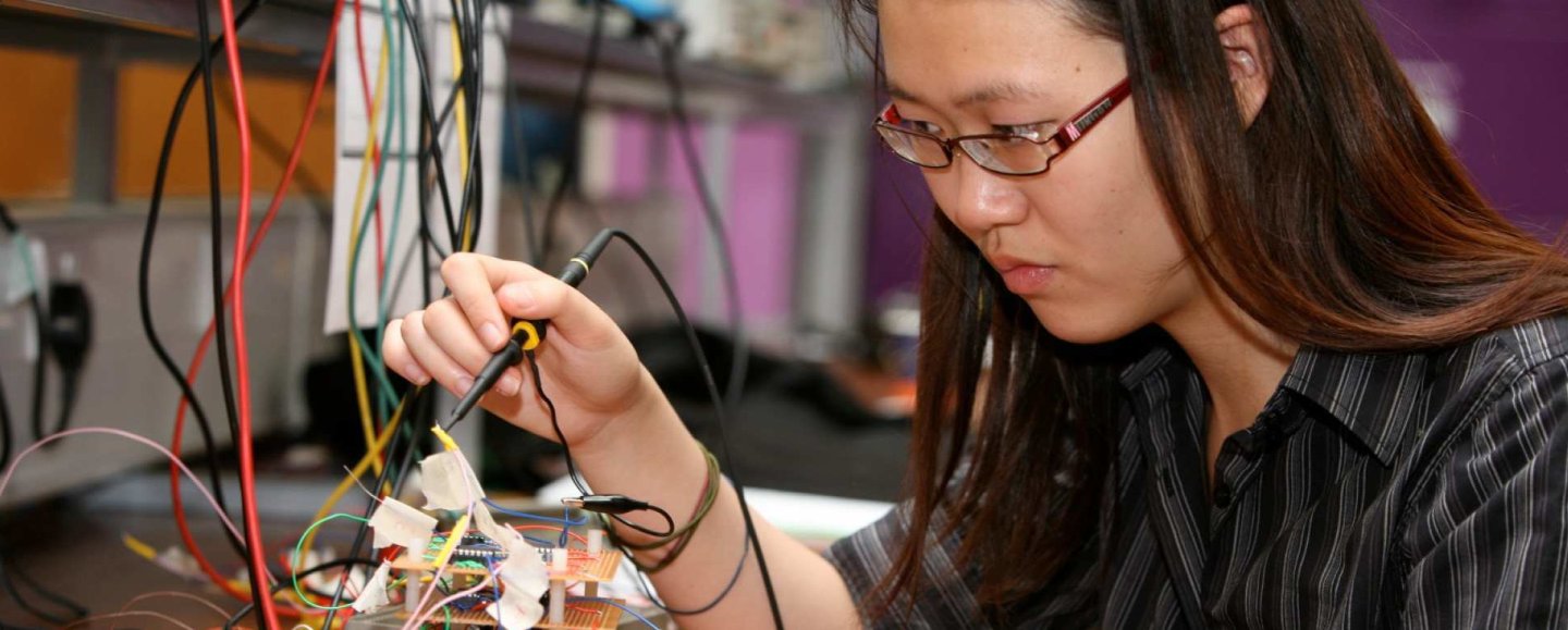 MEng Electrical and Electronic Engineering with a Year Abroad | Study |  Imperial College London