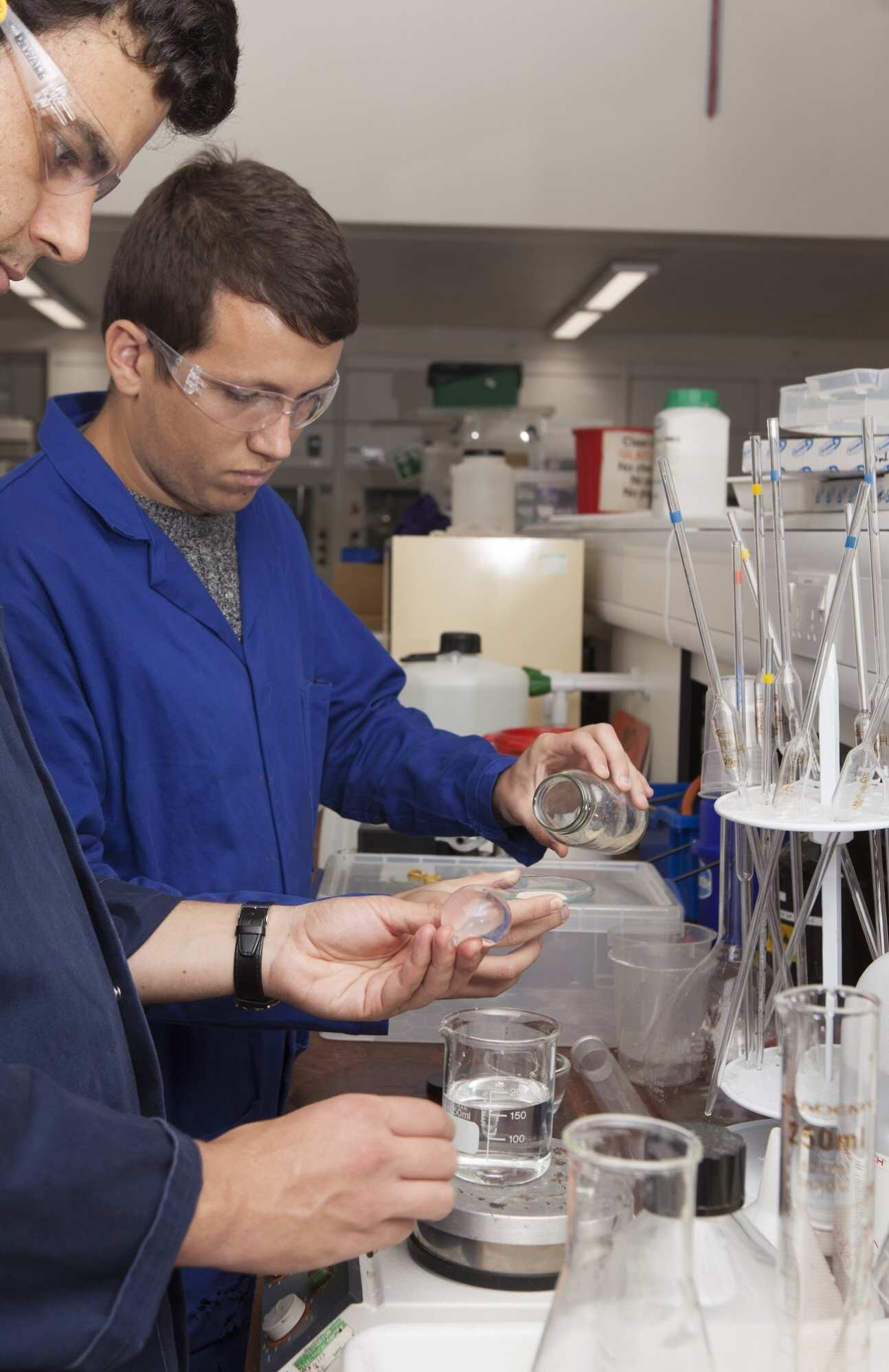 The Skipping Rocks Lab team in the lab