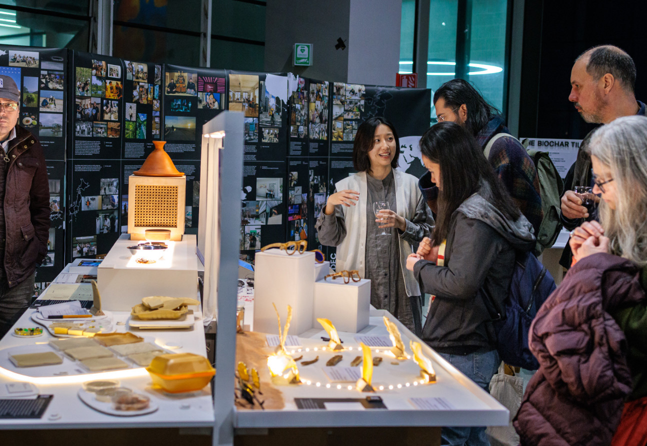 Visitors and exhibitors at the IDE/GID exhibition at the South Kensington Campus Main Entrance