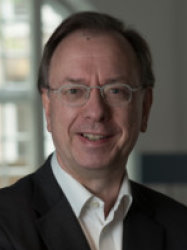 Picture of Dr Martyn T Macpherson