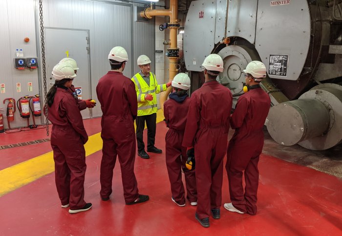 Students with one of the plant experts