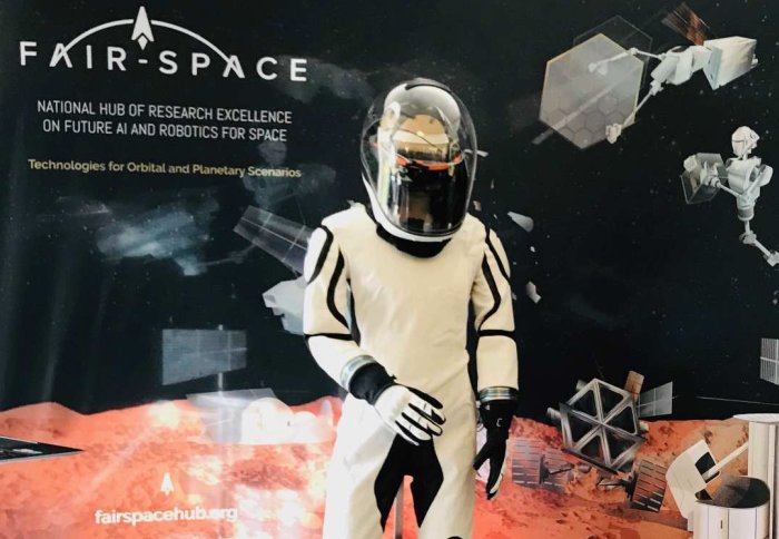 International Robotics Showcase 2019: Human-Robot Interaction in Space