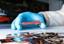 Solar cells and better batteries: News from the College