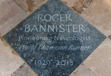 Imperial alumnus Sir Roger Bannister honoured at Westminster Abbey