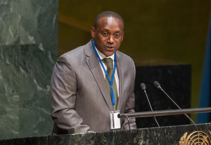 Kandeh Yumkella speaking at the UN