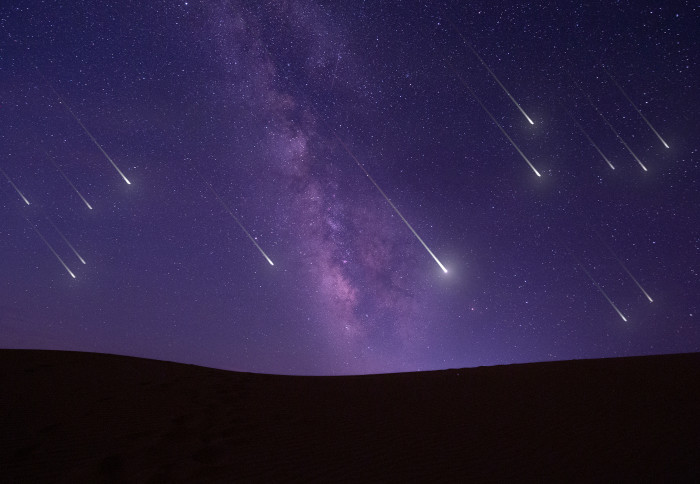 A meteor shower photographed in a Chinese desert