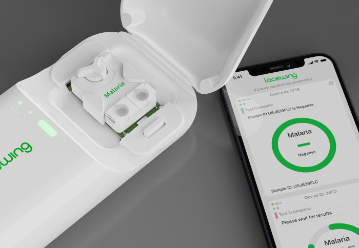 Lacewing diagnostic device and a mobile phone