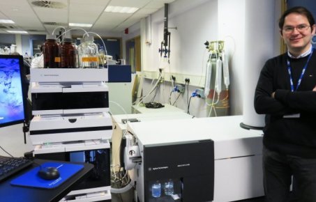 Dr Gerald Larrouy-Maumus in his lab