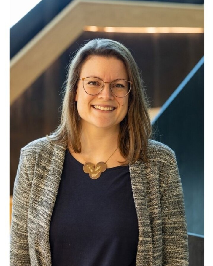 Dr Louise Fets