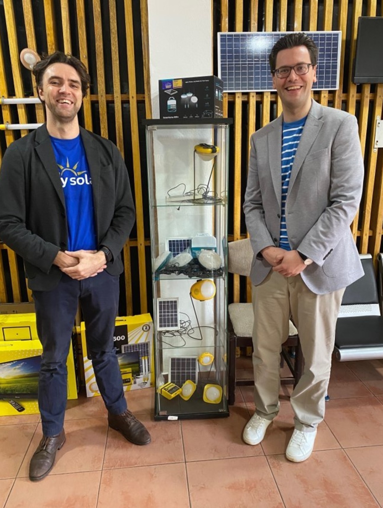 Professor Mike Templeton meets with Alexandre Tourre, Easy Solar