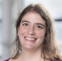 Professor Karen Polizzi headshot