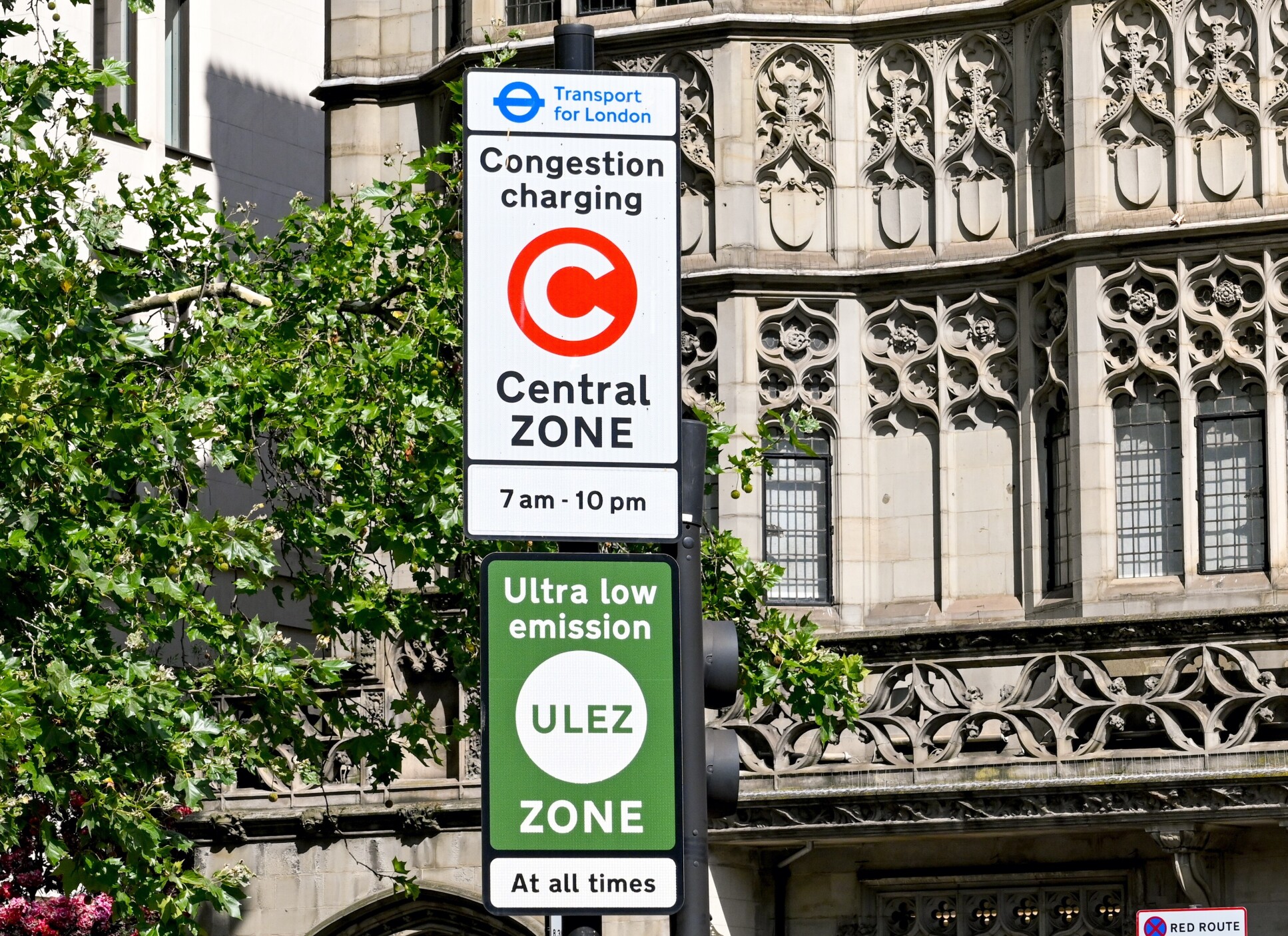 Low emission and congestion charge zones