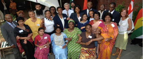 A group of people posing for a photo

AI-generated content may be incorrect., Picture