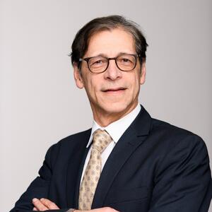 Richard Damania