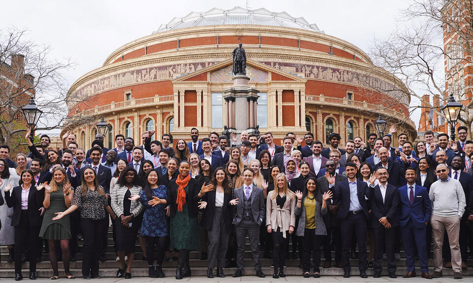 A photo of the Weekend MBA 2023 cohort in front of the Royal Albert Hall