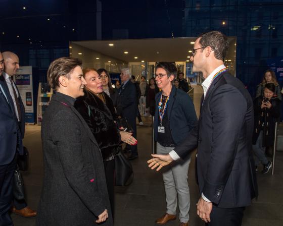 Imperial 600 Avi-Chairs shaking hands with the PM and the Serbian Ambassador.