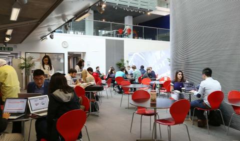 Students Studying at Imperial 