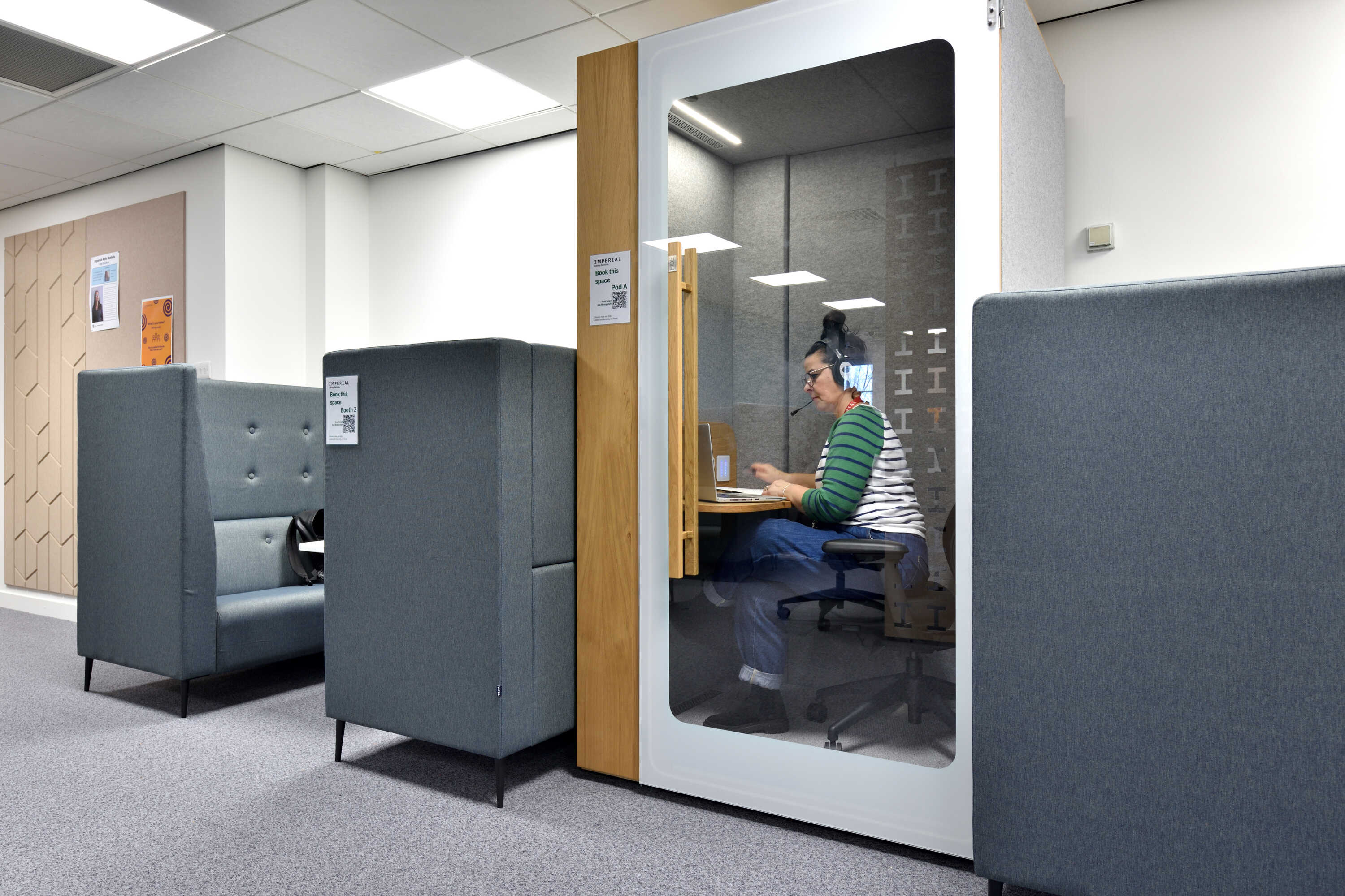 Charing Cross Library solo pod