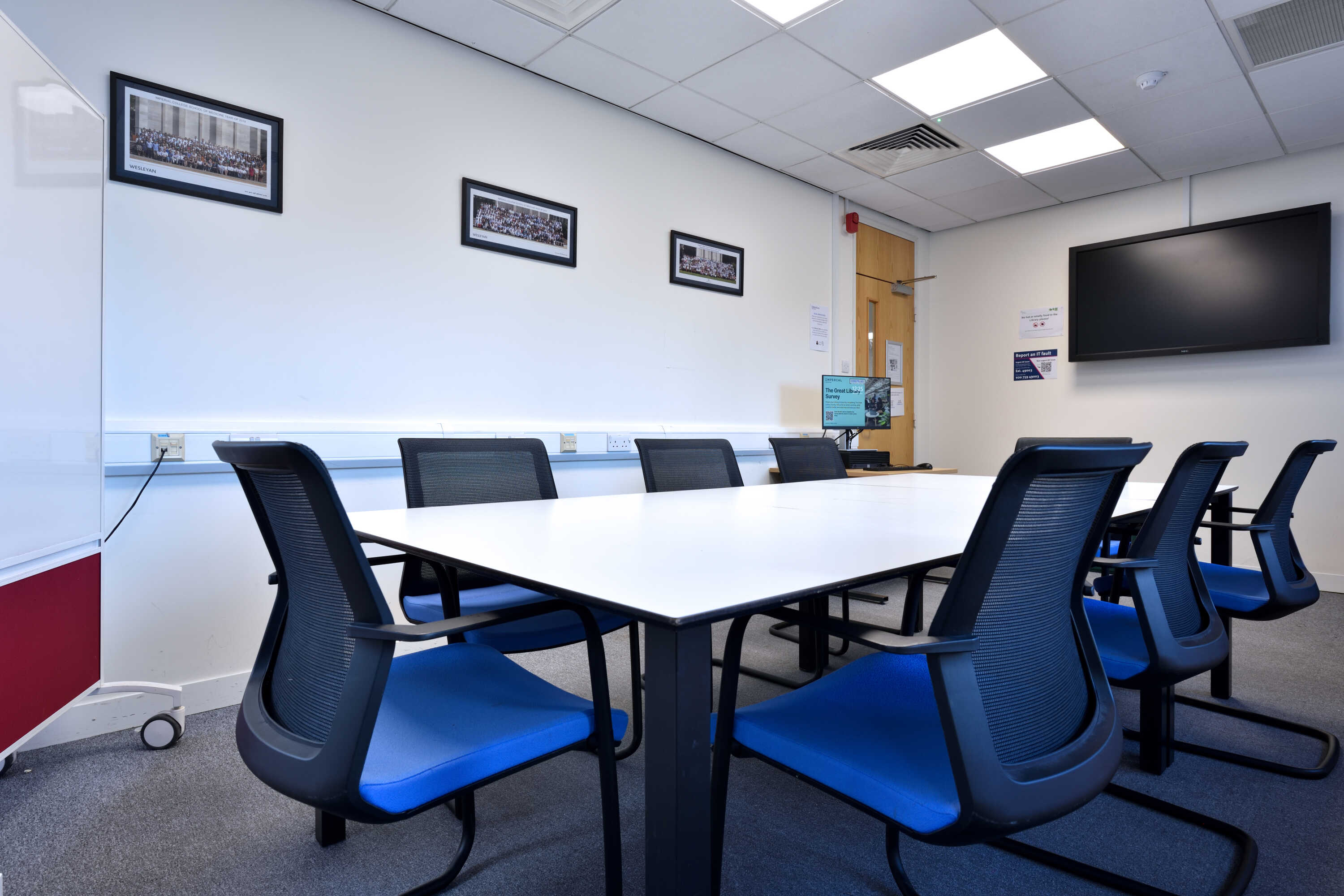 Charing Cross Library study room