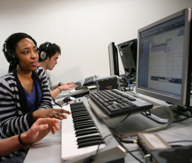 Music Technology students in the lab
