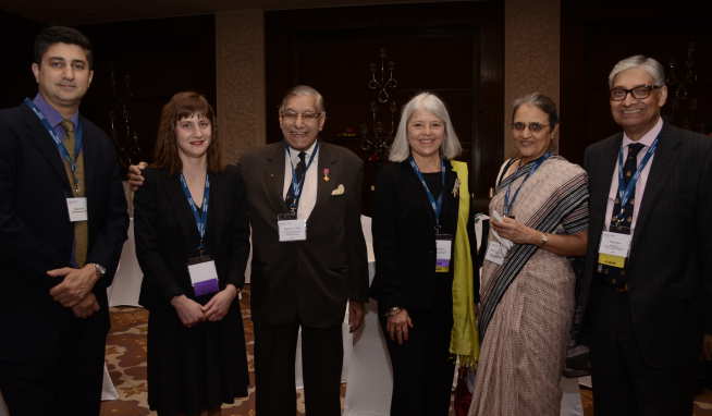 Jag Mohan Puri (Mechanical Engineering 1958), centre, with his son, alumnus Ranvir Puri (MBA 1994), left, at a recent event in Delhi