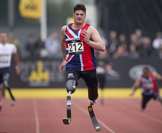 The Center's veterans representative, Dave Henson, competing at the 2016 Paralympics.
